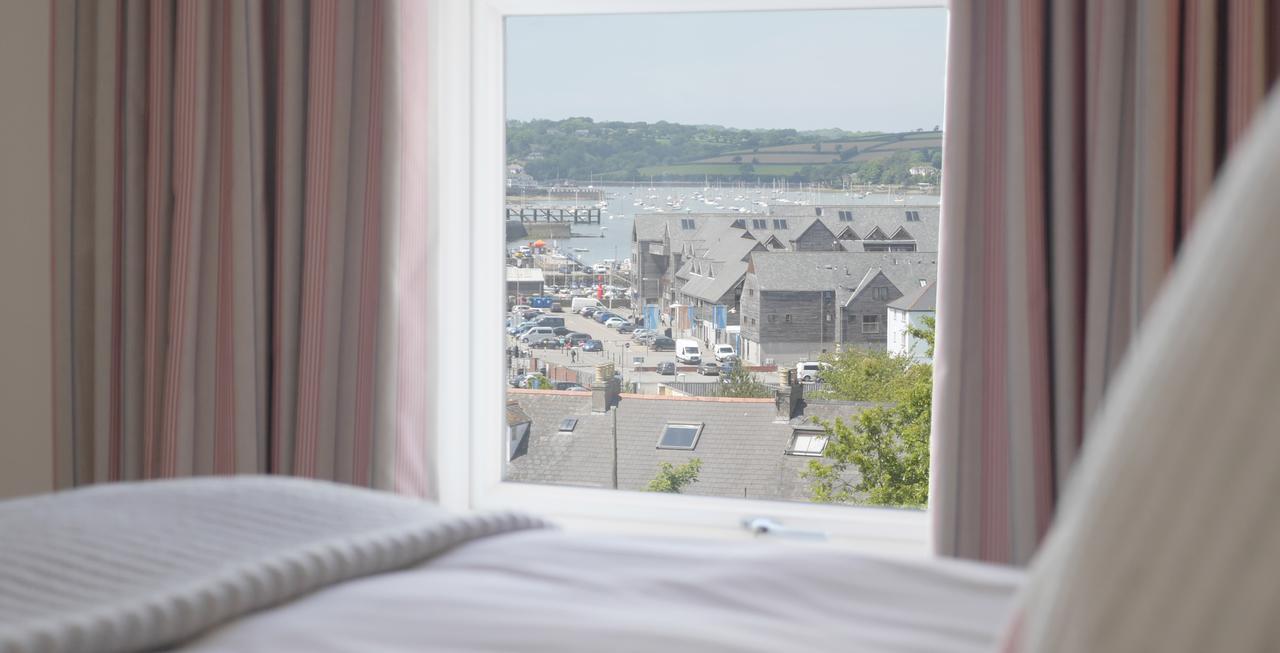 The Oceanic Luxury Aparthotel 팰머스 외부 사진