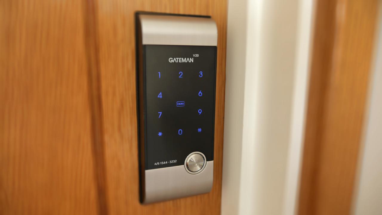 The Oceanic Luxury Aparthotel 팰머스 외부 사진