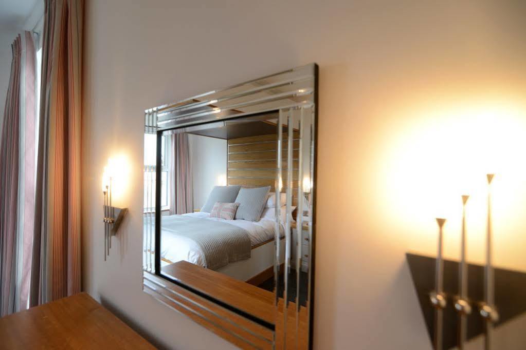The Oceanic Luxury Aparthotel 팰머스 외부 사진